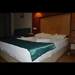 Hotel Amore