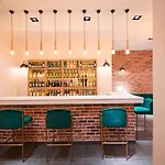 Hotel Amore Отель 3*