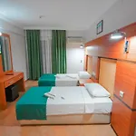 Hotel Amore Otel 3*