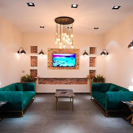 Hotel Amore 호텔 3*