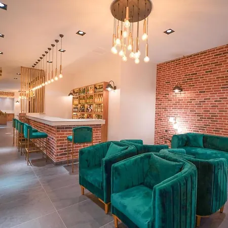 Szálloda Hotel Amore 3*