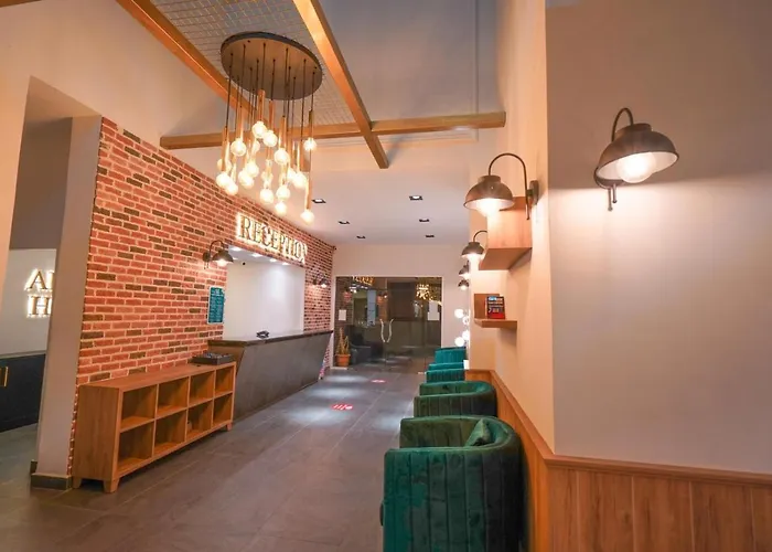 Hotel Amore 马尔马里斯