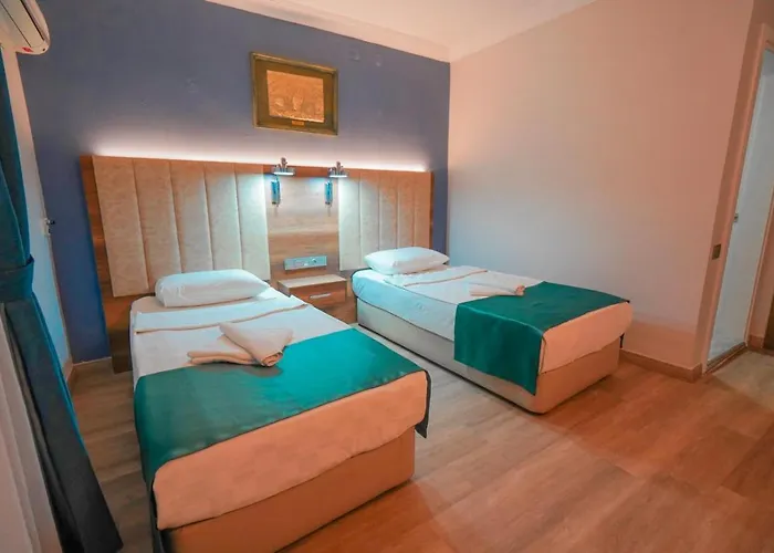 Hotel Amore 3*