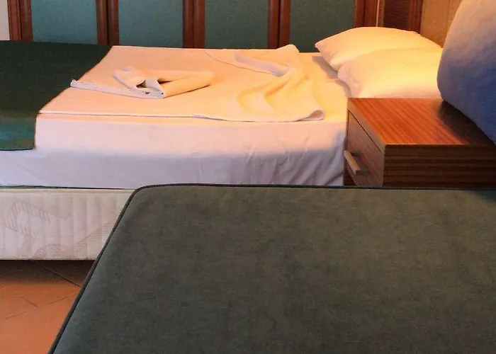 Hotel Amore 酒店 3*